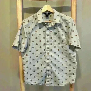 Volcom short sleeve button-up shirt with front pocket youth XL